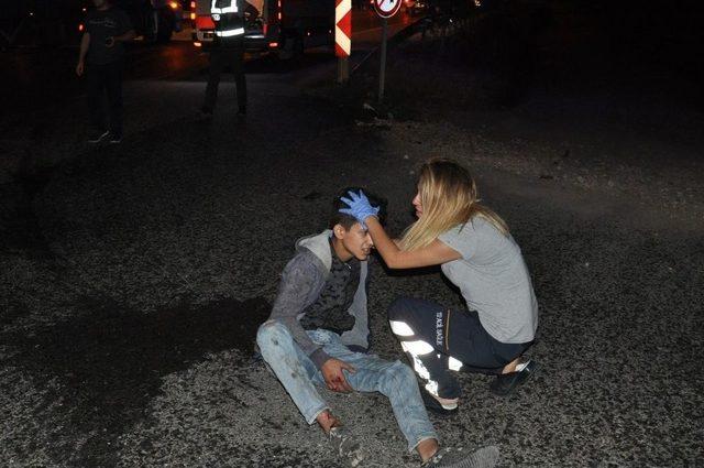 Kaza Yapan Gençten Kalp İşareti