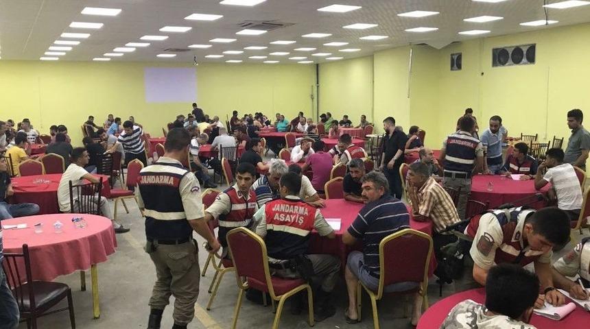 Jandarma Basmaktan, Onlar Oynamaktan Bıkmadı