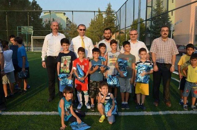 Koçarlı’da Kur’an Kursu Öğrencileri Futbol Turnuvasında Boy Gösterdi