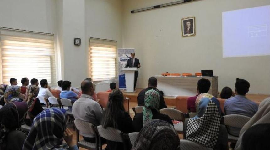 Aday &Ouml;ğretmenlerin Hizmeti&ccedil;i Eğitimleri Başladı