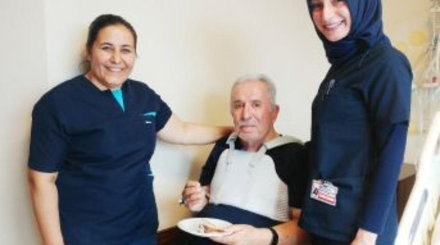 Ara&ccedil; Kullanırken Kalp Krizi Ge&ccedil;irdiğini Fark Edip Hastaneye Giden Hasta Kurtarıldı