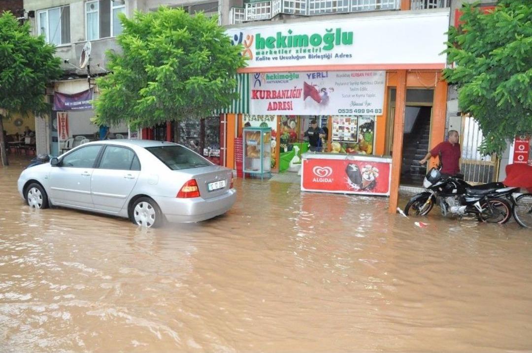 15 Dakikalık Yağmur G&ouml;nen&rsquo;e Yetti