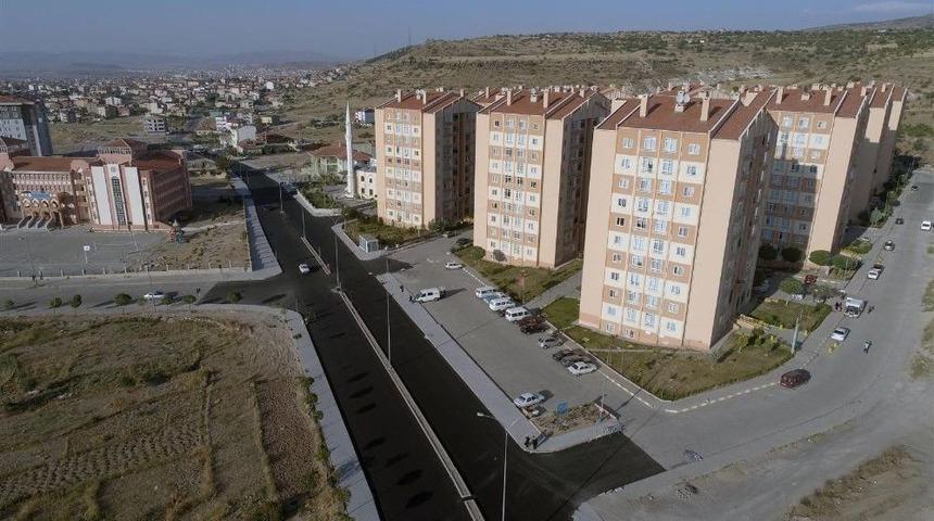 Yeni Toki&rsquo;de Sıcak Asfalt &Ccedil;alışmaları Tamamlandı