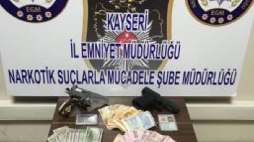 Narkotik Polisinden ’paşa’ Operasyonu
