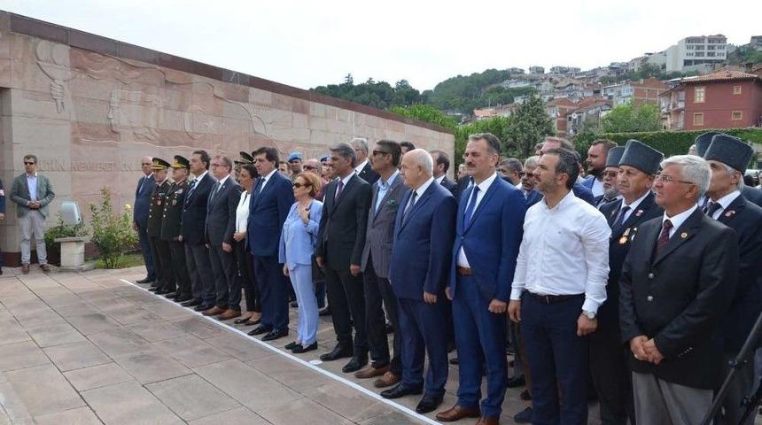 Bayar &Ouml;l&uuml;m&uuml;n&uuml;n 31. Yılında Anıldı