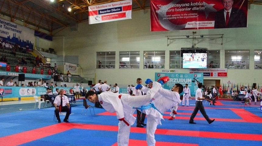 Karate İ&ccedil;in Geri Sayım