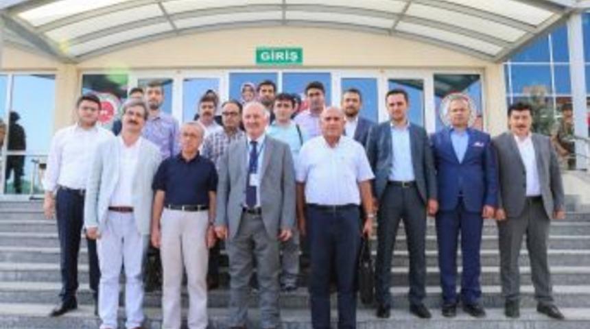 Fsmv&uuml; Y&ouml;neticileri Silivri&rsquo;deki Darbe Davasını Yakından Takip Ediyor