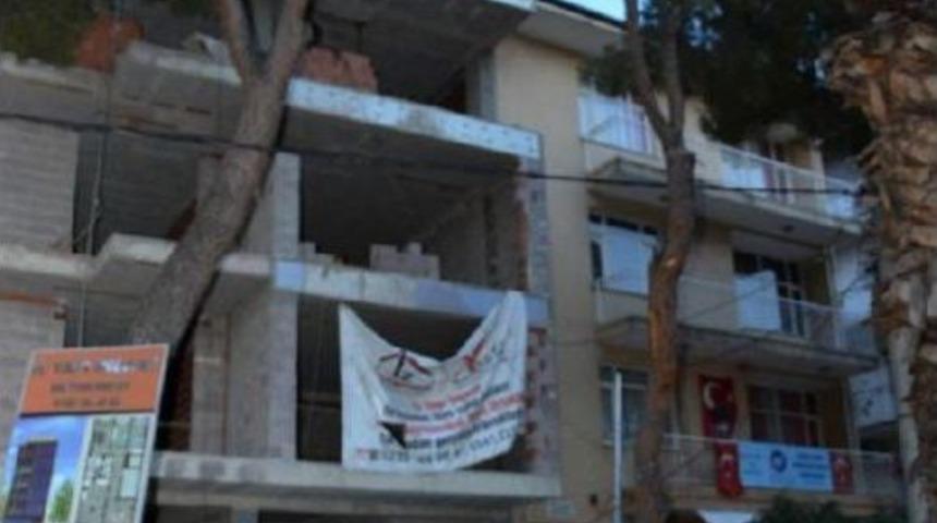 Aynı G&uuml;n 2 Kez Intihar Girişiminde Bulundu