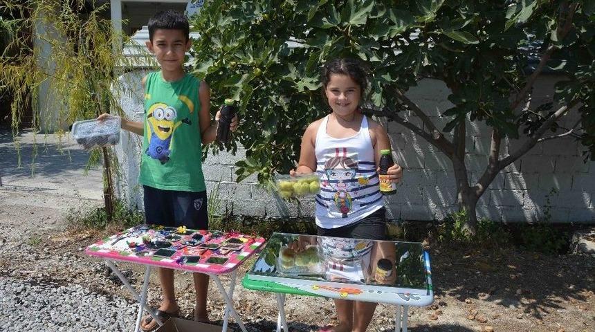 Ortacalı Miniklerden Okul Har&ccedil;lığı Standı