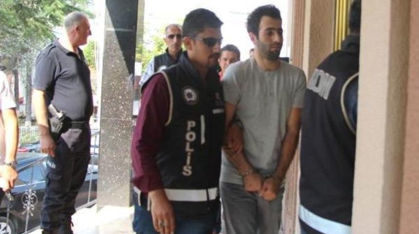 Bilecik'teki Fet&ouml; Ş&uuml;phelileri Adliyede