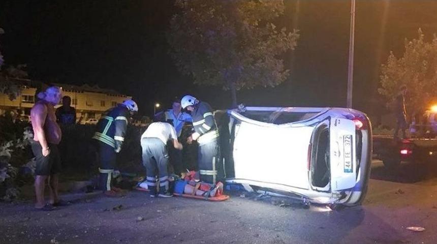 Didim&rsquo;de Trafik Kazası; 3 Yaralı