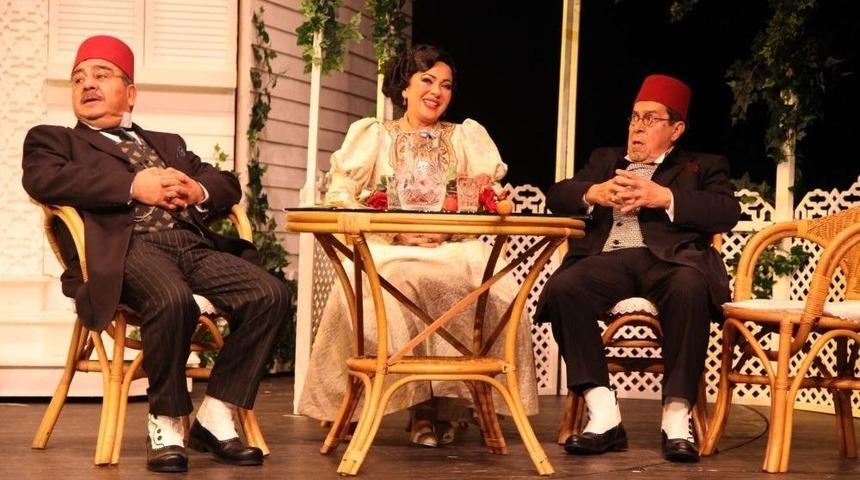 Hisse-i Şayia İzmir Fuarında Herkesi Güldürdü