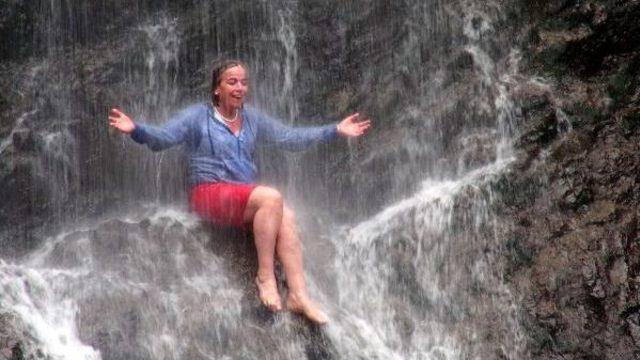 Rize de Şelalelere Turist Akını 2