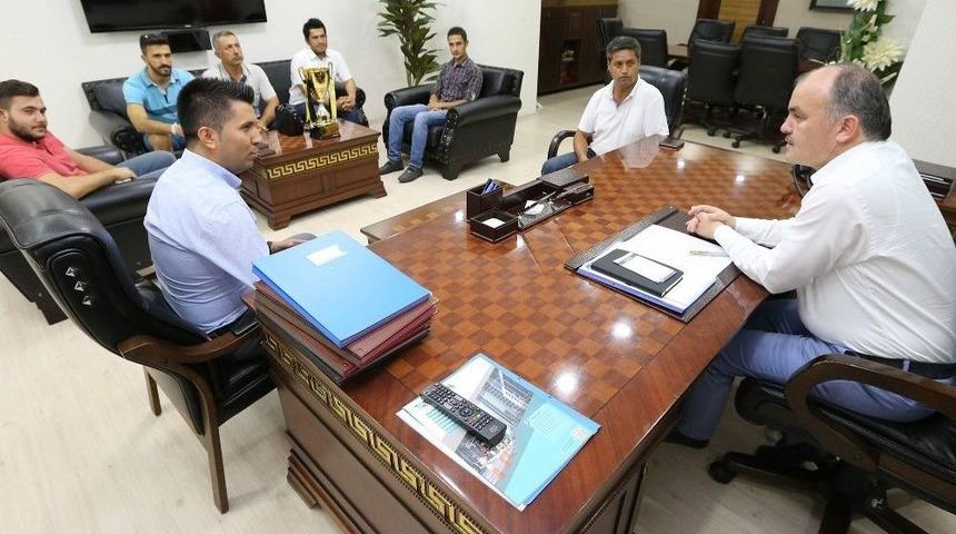 Başkan G&uuml;rlesin, Kalınkozspor&rsquo;u Ağırladı