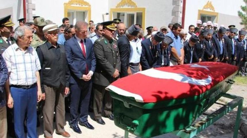 Kıbrıs Gazisi Son Yolculuğuna Uğurlandı