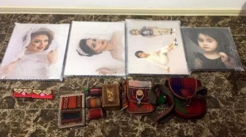 Avustralya'ya G&ouml;nderilmek Istenen Tablolardan Uyuşturucu &Ccedil;ıktı