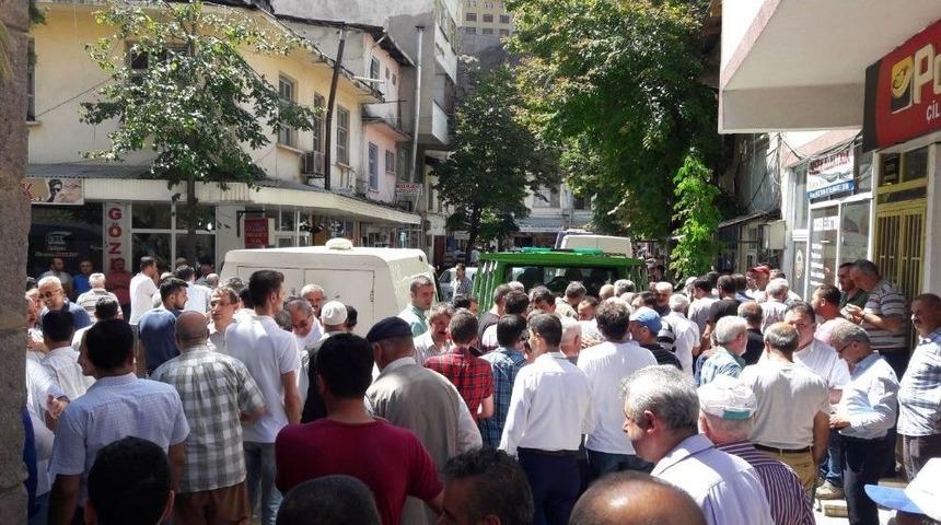 Artvin&rsquo;deki Feci Kazada &Ouml;len 2 Kişi Toprağa Verildi