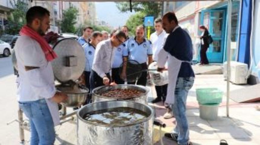 Zabıtadan Vefat Eden Arkadaşları İçin Lokma Hayrı