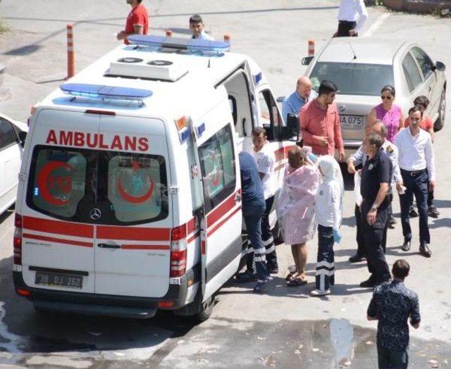 Üzerine Benzin Döküp, Kendini Yaktı