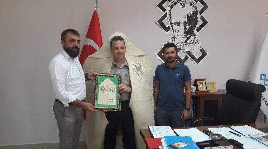 Koyun Ve Ke&ccedil;i Yetiştiricileri Birlik Başkanı Akın &Ccedil;oban M&uuml;zesi İ&ccedil;in Destek İstedi
