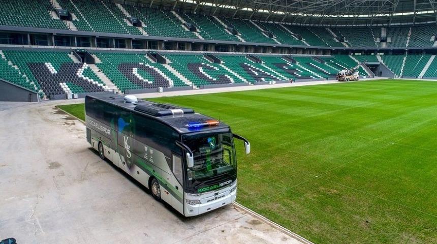 B&uuml;y&uuml;kşehir&rsquo;den Kocaelispor&rsquo;a Yeni Takım Otob&uuml;s&uuml;