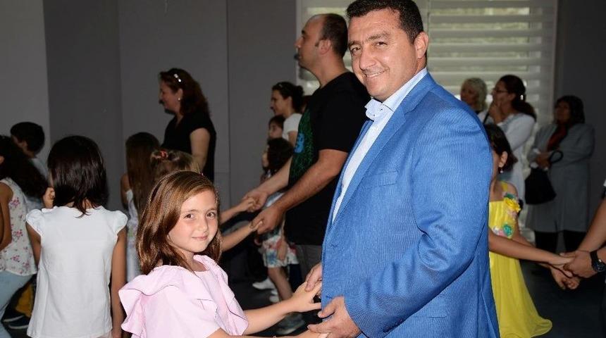 Latin Dansları &Ouml;ğrencileri Sertifikalarına Kavuştu