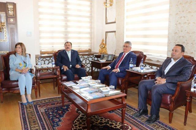 Bakan Eroğlu Aksaray&rsquo;da 350 Milyon Liralık Projelerin Temelini Attı 2