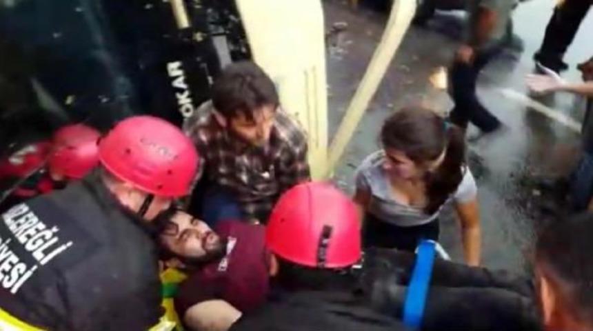 Zonguldak'ta Midib&uuml;s Devrildi: 2 Yaralı