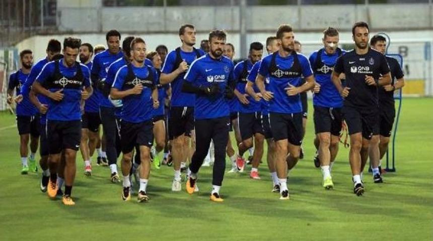 Trabzonspor, Taktik &Ccedil;alıştı