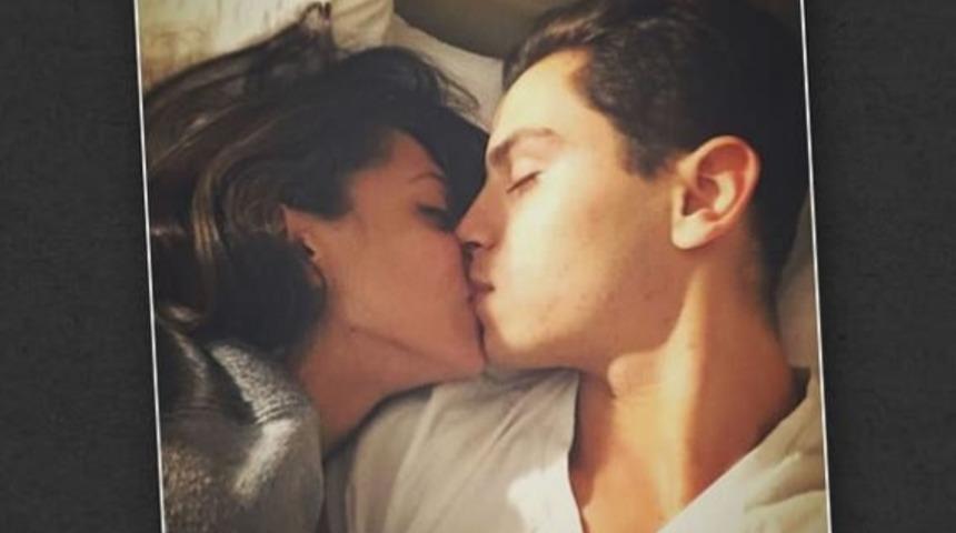 Hayranı Olduğu &Uuml;nl&uuml;yle Sevgili Olan Stalker Kızın &Ccedil;ok Keyifli Hikayesi