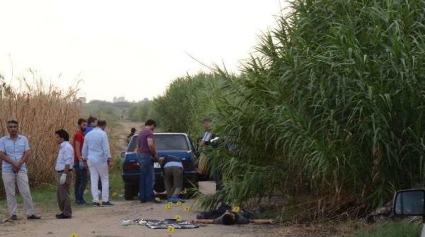 Pompalı T&uuml;fekle Vurulan Iki Kardeşin Cesedi Tarlada Bulundu