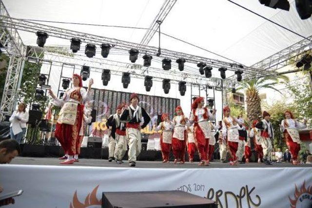 Erdek Zamanı Festivali Coşkulu Başladı