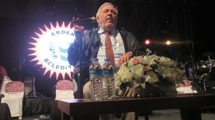 İlber Ortaylı: M&uuml;badele Hi&ccedil;bir Zaman Kapanmayacak Yaradır