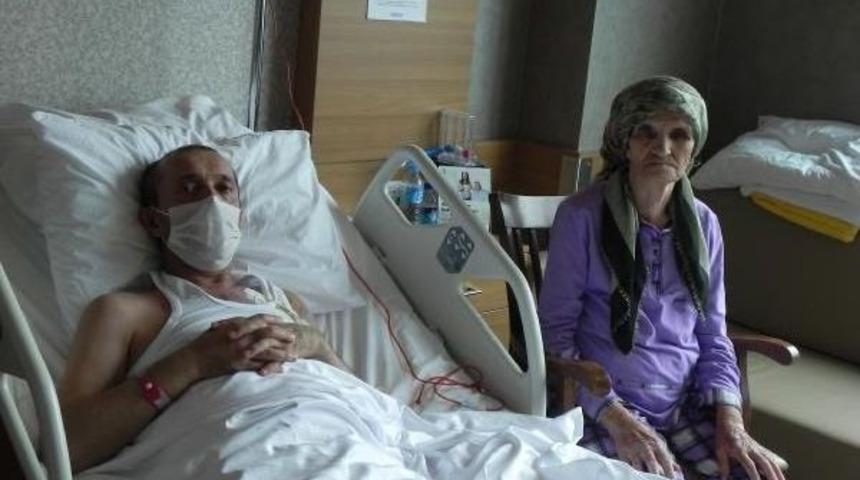 80 Yaşında B&ouml;breğini Verdi "evladım I&ccedil;in Izdıraplara Dayandım" Dedi