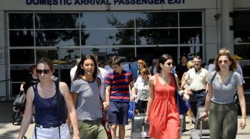 Bayram Tatilinde Oteller Y&uuml;zde 100 Dolu