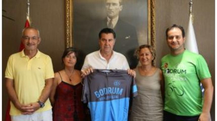 Bodrum Bisiklet Kul&uuml;b&uuml;nden Başkan Kocadon&rsquo;a Ziyaret