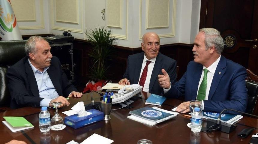 Bakan Fakıbaba&rsquo;dan Kırsal Kalkınmaya Tam Not