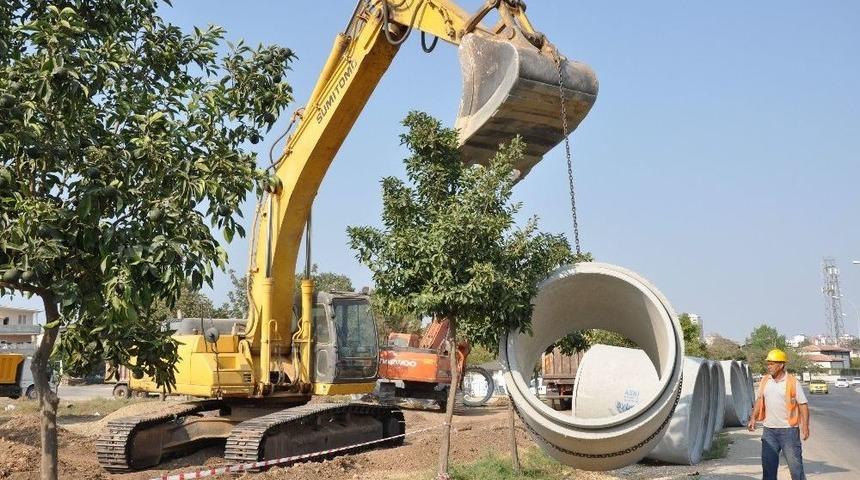 Aski&rsquo;den Kıyıboyu Caddesi&rsquo;nde Kanalizasyon &Ccedil;alışması