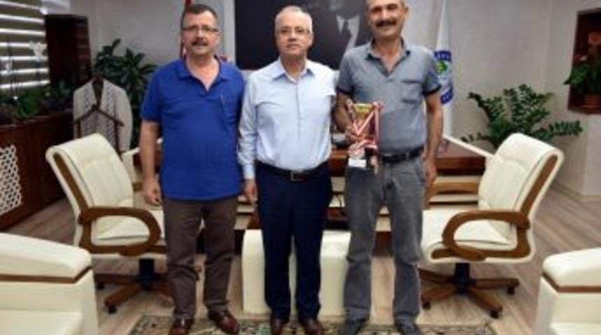 Başkan Kayda, Başarılı Bilardocuyu Ağırladı