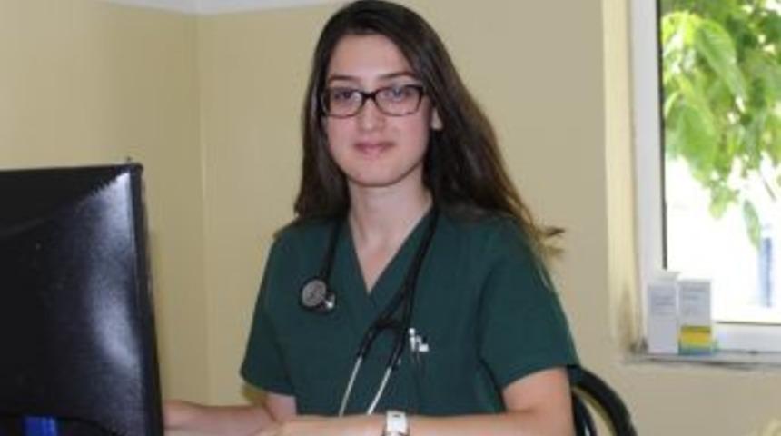 Diyabet Hastaları Ayaklarına G&ouml;z&uuml; Gibi Bakmalı