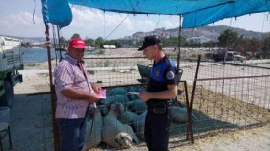 Polisten Kurban Satıcılarına Sahte Para Uyarısı