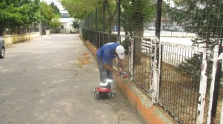 İzmit&rsquo;teki Okullarda Tadilat &Ccedil;alışmaları S&uuml;r&uuml;yor