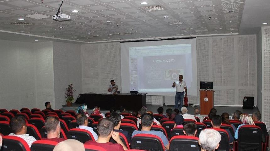 Sağlık &Ccedil;alışanlarına Yangın G&uuml;venliği Eğitimi