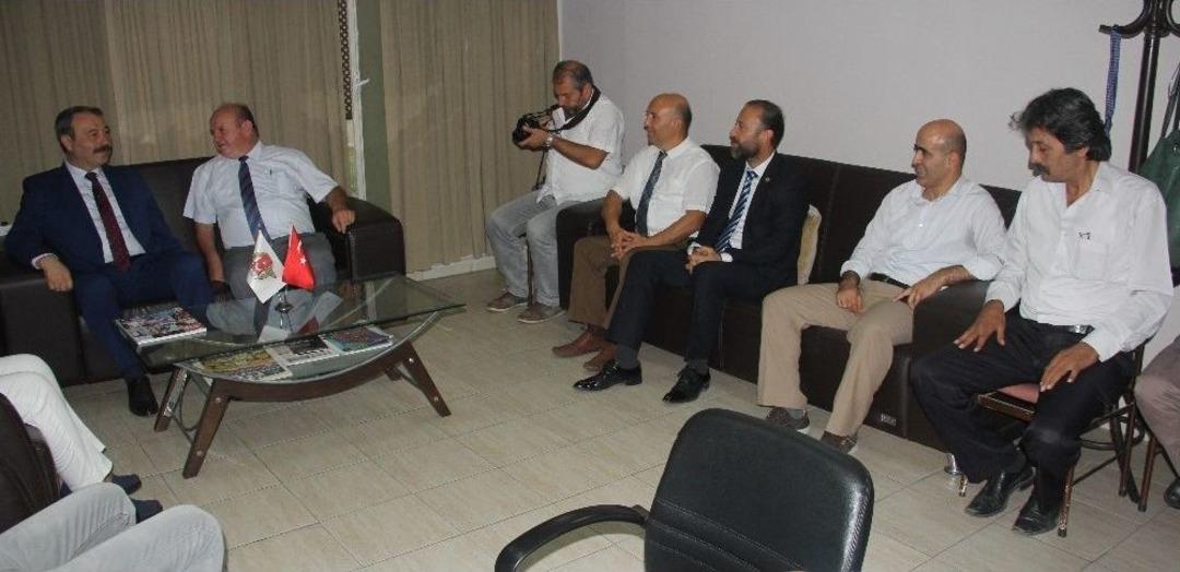 Emniyet M&uuml;d&uuml;r&uuml; Ak: "bursa&rsquo;da İlk İşim Whatsapp Narkotem Hattı Kurmak"