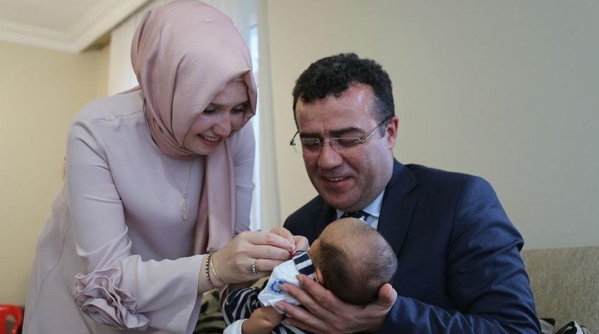 İlk Hediye Başkan Taş&ccedil;ı&rsquo;dan