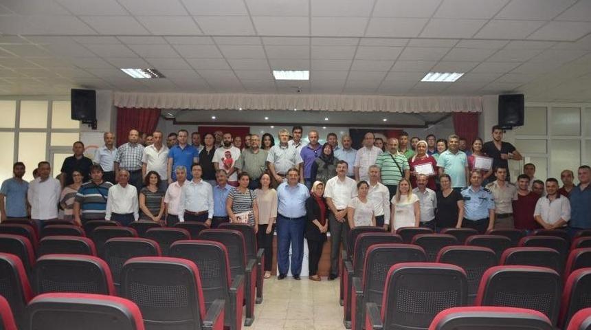 Honaz&rsquo;da G&uuml;venilir Gıda Eğitimi Sertifika T&ouml;reni D&uuml;zenlendi