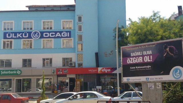 Ülkü Ocakları Madde Bağımlılığına Karşı