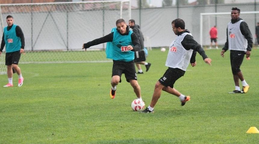 Eskişehirspor, Denizlispor&rsquo;a Hazırlanıyor