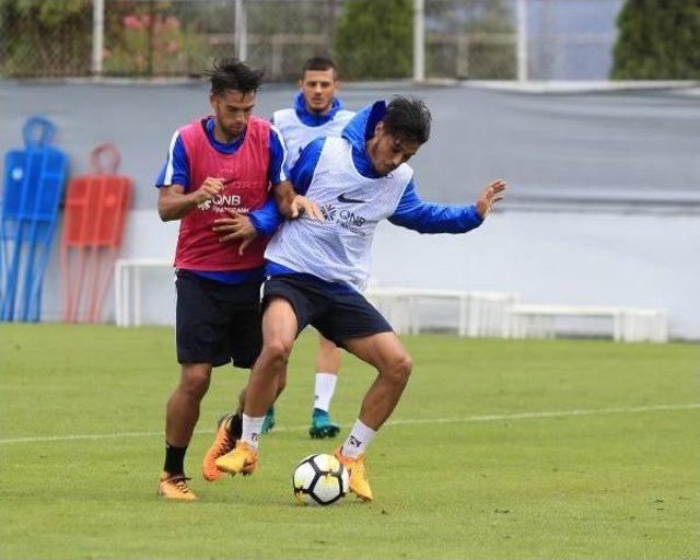 Trabzonspor, Göztepe Maçı Hazırlıklarını Sürdürüyor