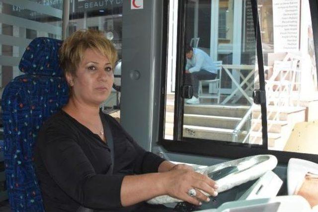 Otobüs Şoförü Pelin, Ivanka Trump'ı Edirne'ye Davet Etti